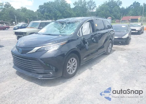 2021 Toyota Sienna Le from USA, damaged, VIN 5TDKRKECXMS024161